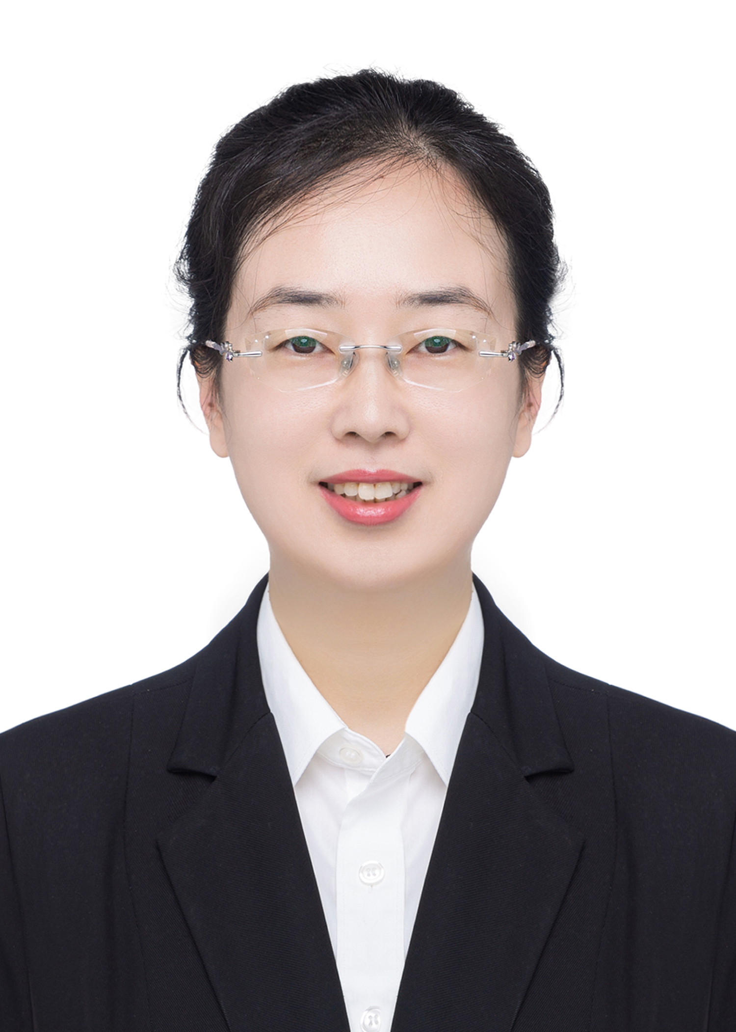 张婷.jpg