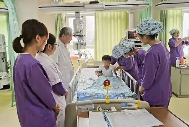 我院成功实施2例儿童心脏射频消融术